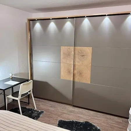 Moderne Ruhige Angebunden Lejlighed *