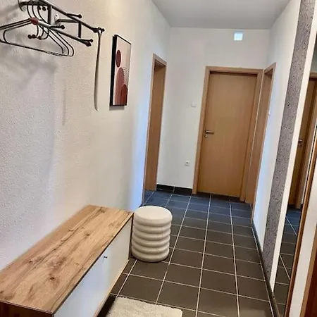 Moderne Ruhige Angebunden Lejlighed